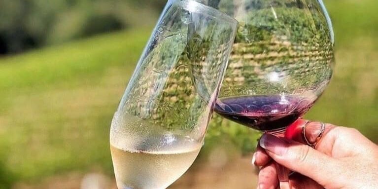 joy-on-ice-in-a-wine-bucket